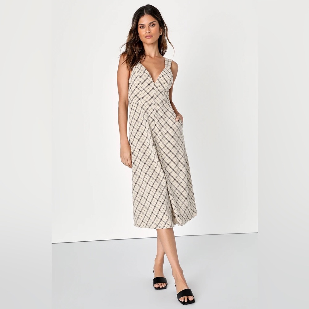 NWT Lulus Beige Plaid Midi Dress